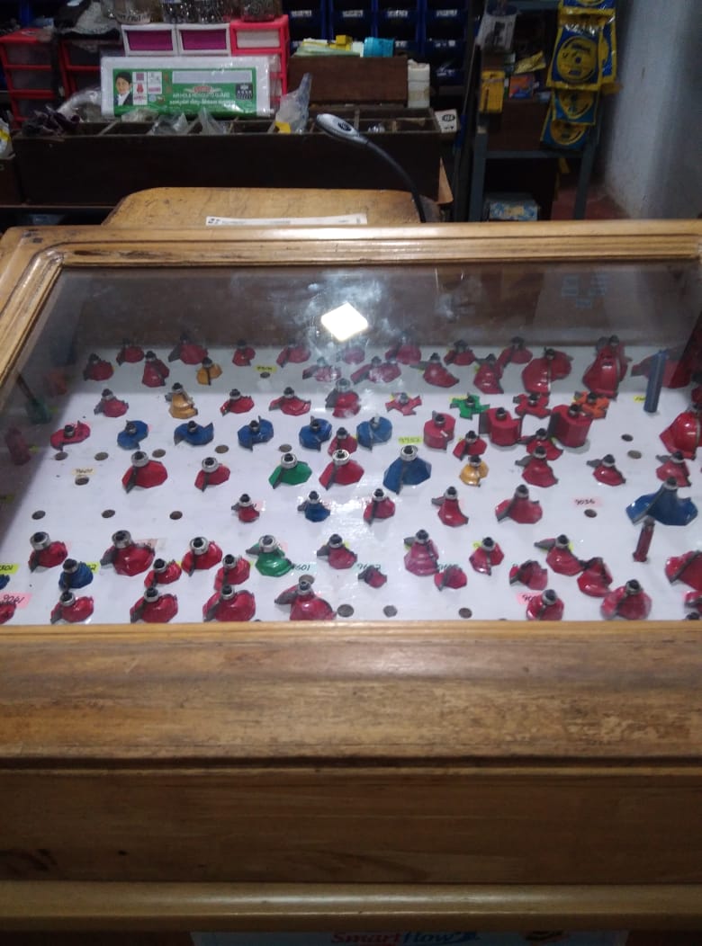 HI-TECH Tools & Hardware's(PUTHIYATHERU)